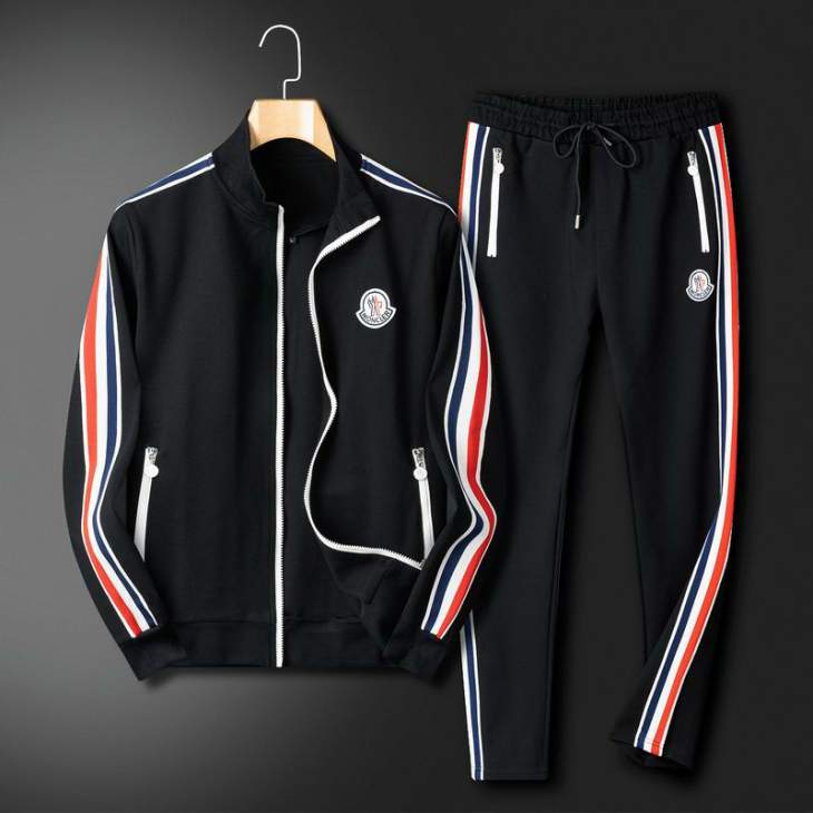 Picture of Moncler Sweater Suits _SKUMonclerM-4XL12yr32941467